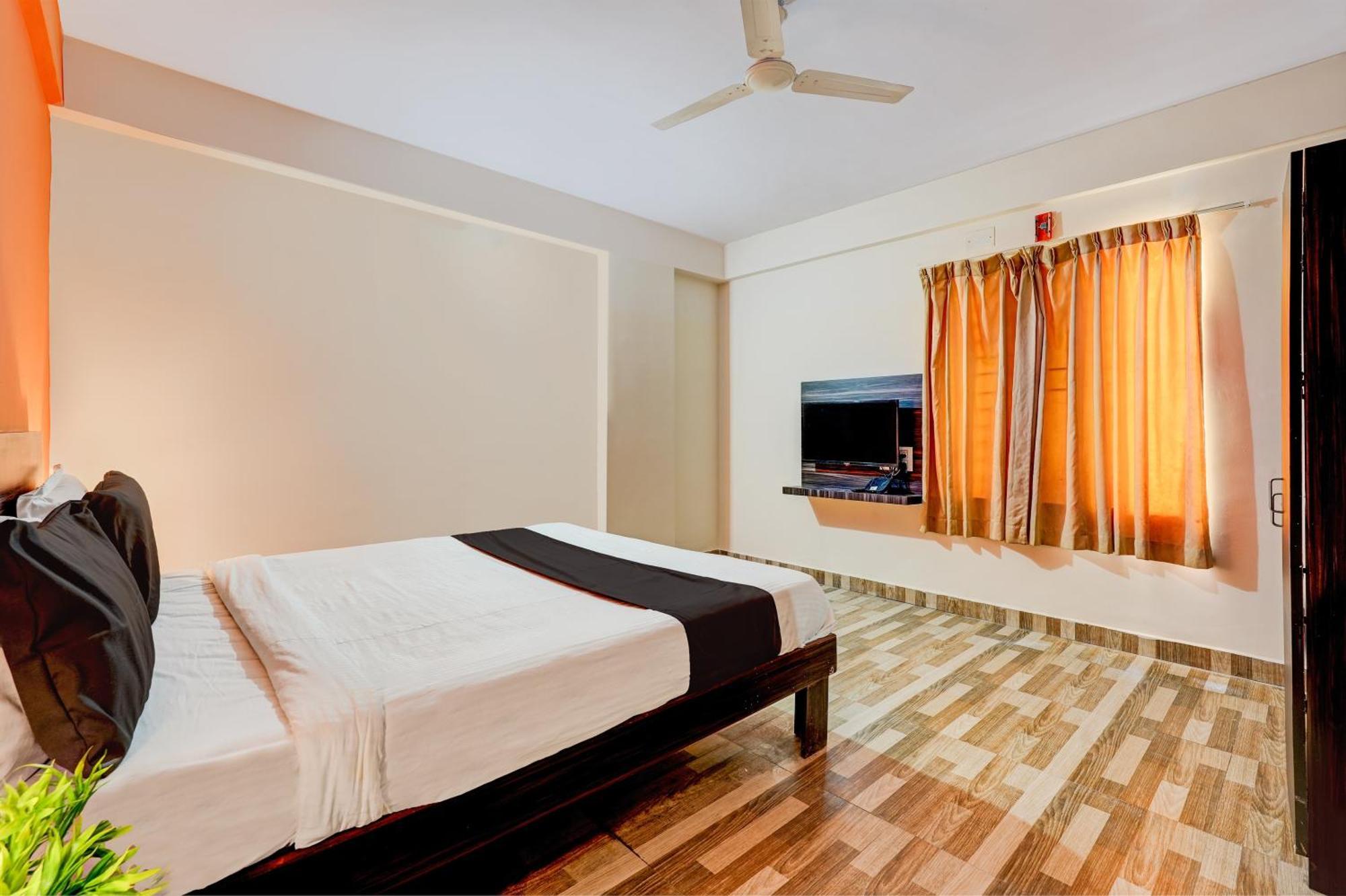 Hotel O Pmr Hotel Бенґалуру Екстер'єр фото